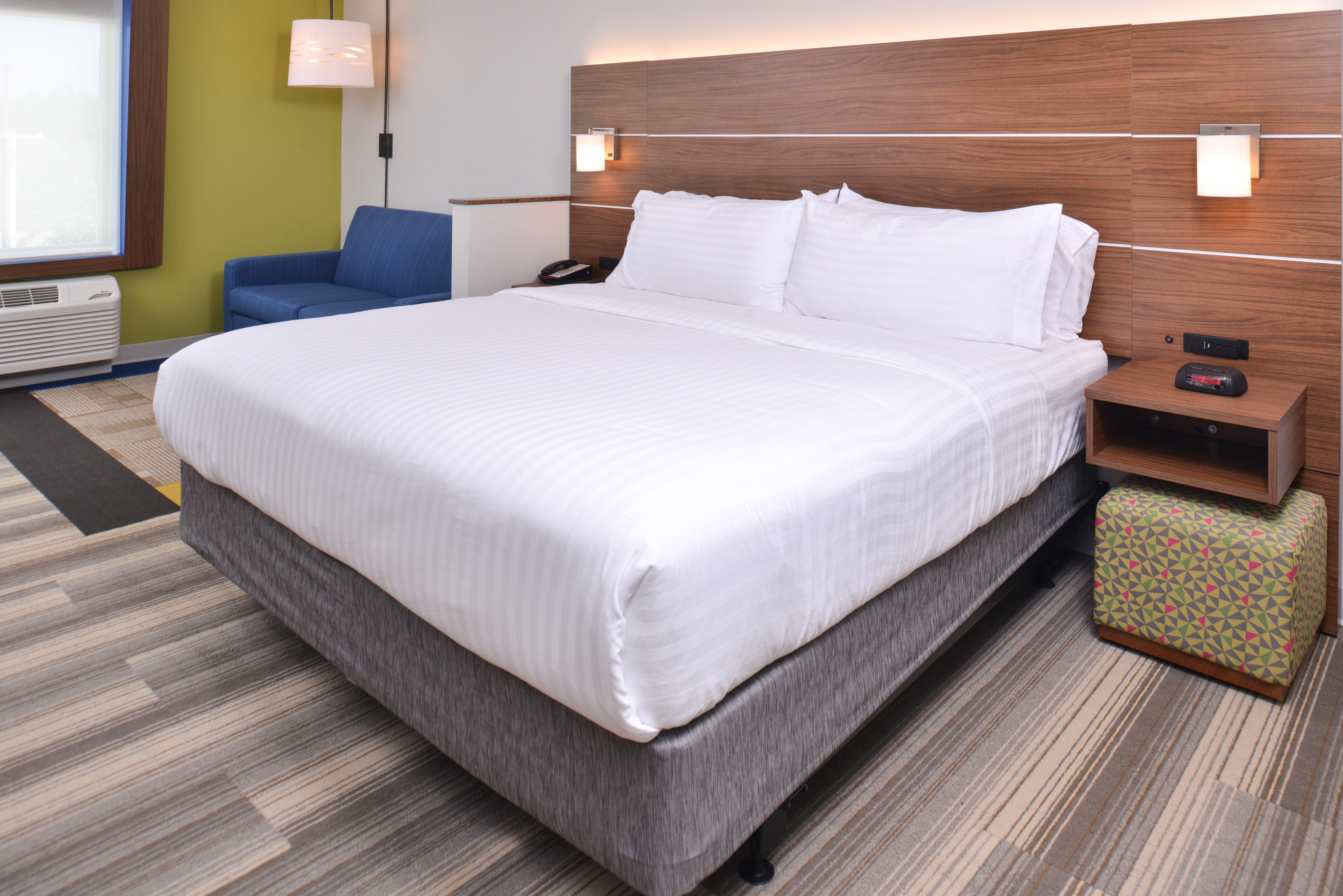 Holiday Inn Express & Suites Omaha Airport By Ihg Carter Lake Εξωτερικό φωτογραφία