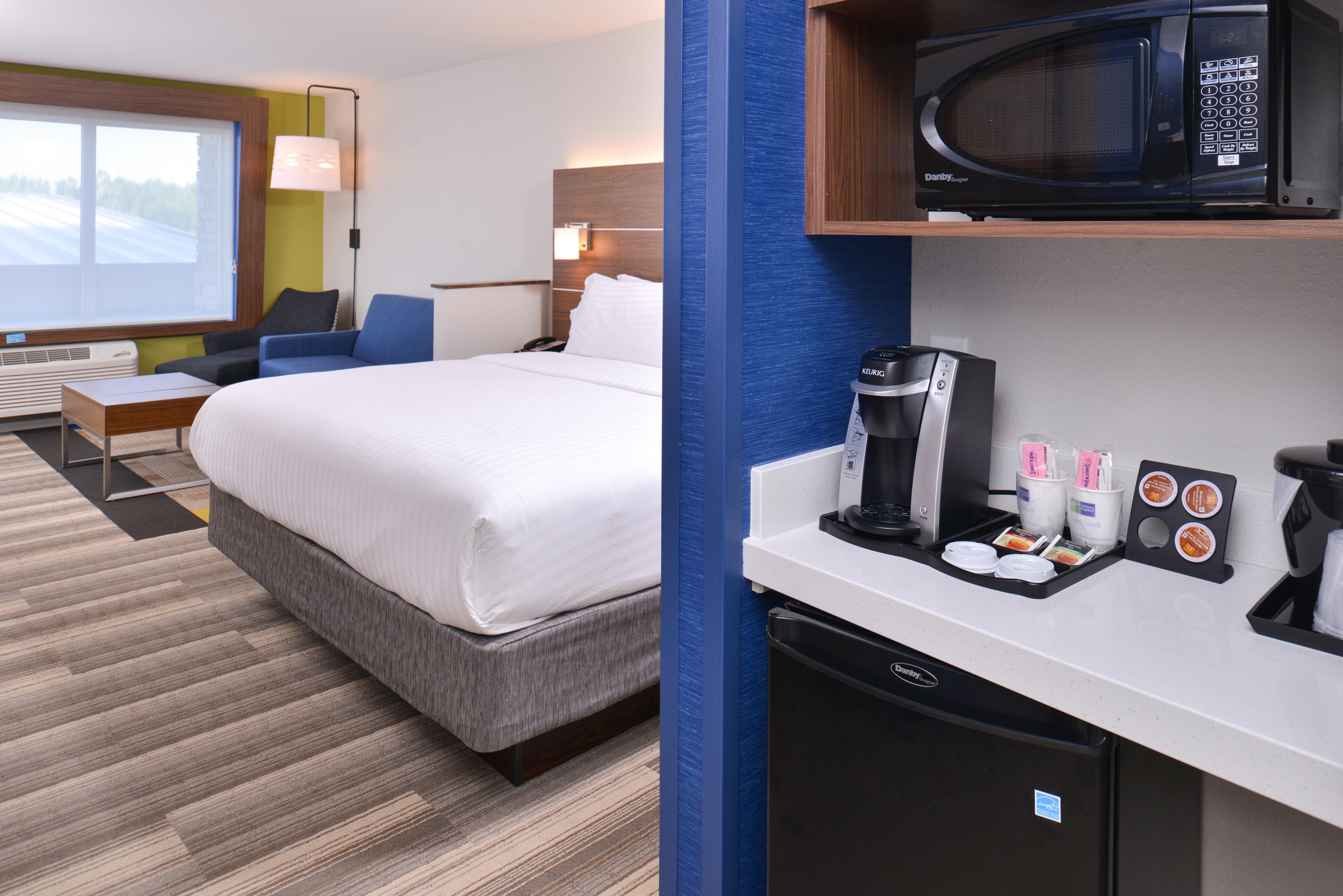 Holiday Inn Express & Suites Omaha Airport By Ihg Carter Lake Εξωτερικό φωτογραφία