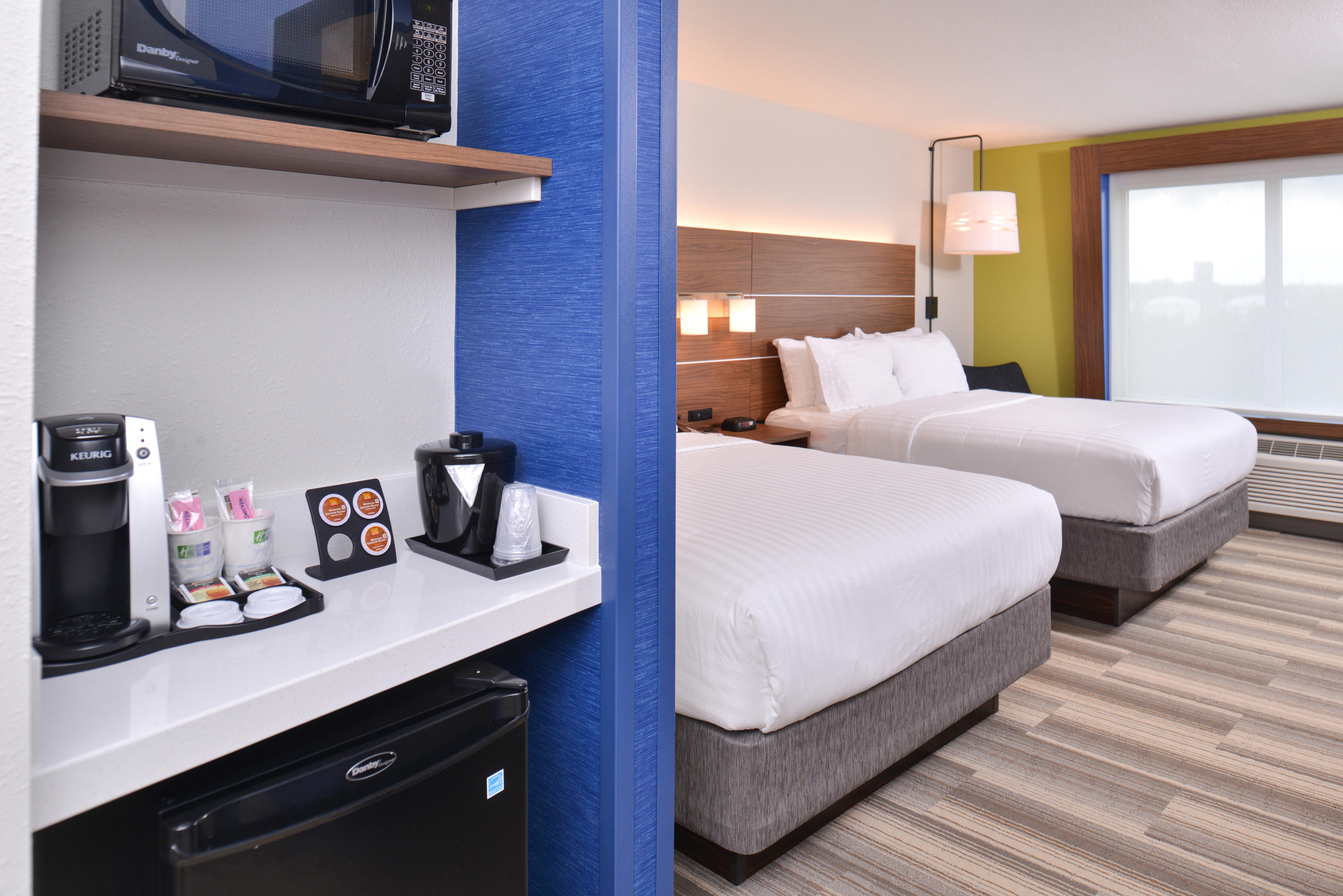 Holiday Inn Express & Suites Omaha Airport By Ihg Carter Lake Εξωτερικό φωτογραφία